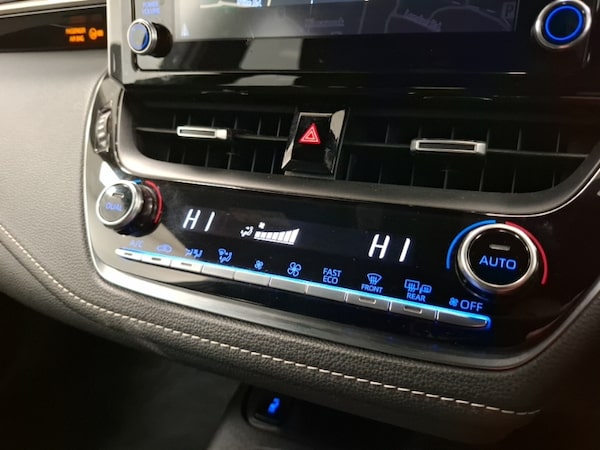 Used Toyota Corolla 2019 for sale - 76343706: Photo 17