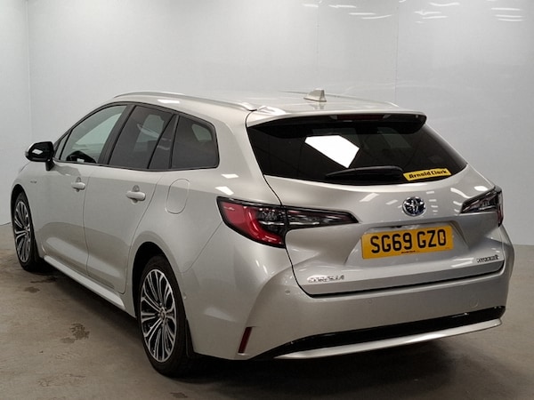 Used Toyota Corolla 2019 for sale - 76343706: Photo 3