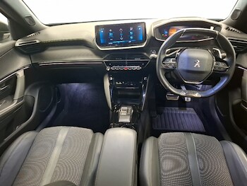 Used Peugeot 2008 2023 for sale - 77269872: Photo