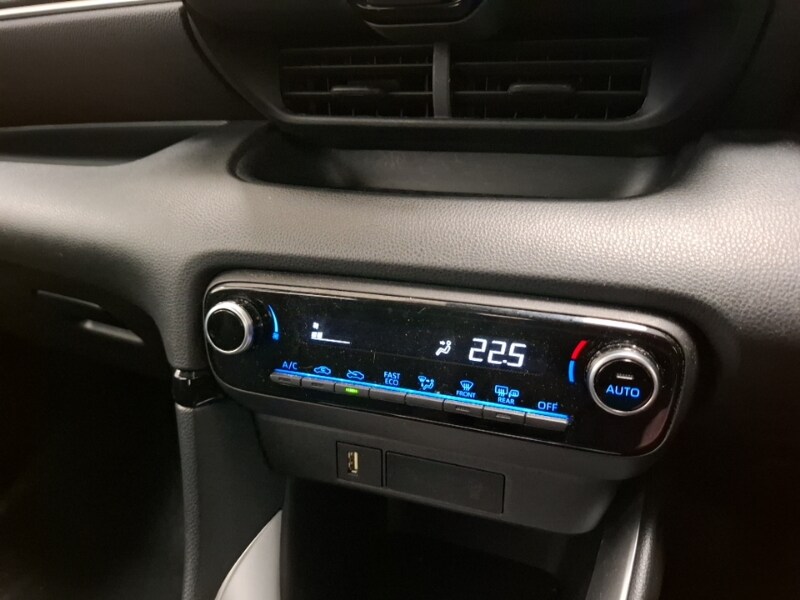 Used Toyota Yaris 2022 for sale - 77847116: Photo 17