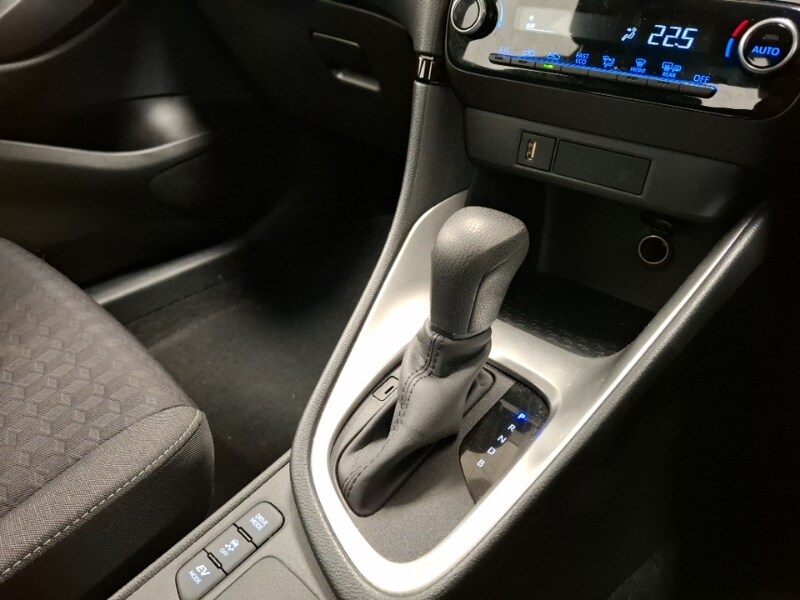 Used Toyota Yaris 2022 for sale - 77847116: Photo 18