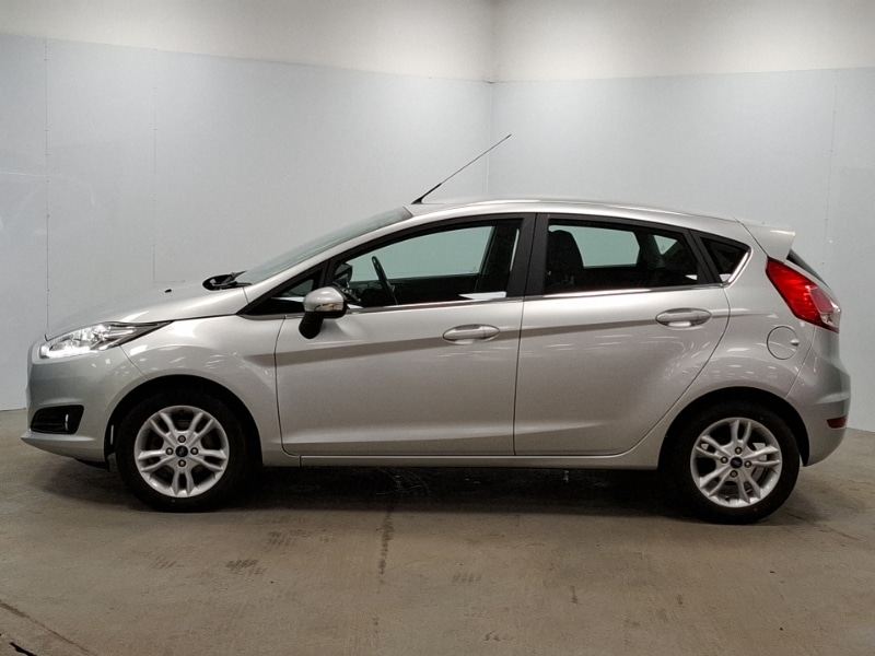 Used Ford Fiesta 2016 for sale - 77690002: Photo 4