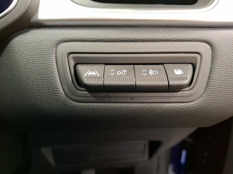 Used Renault Captur 2023 for sale - 77922610: Photo 10