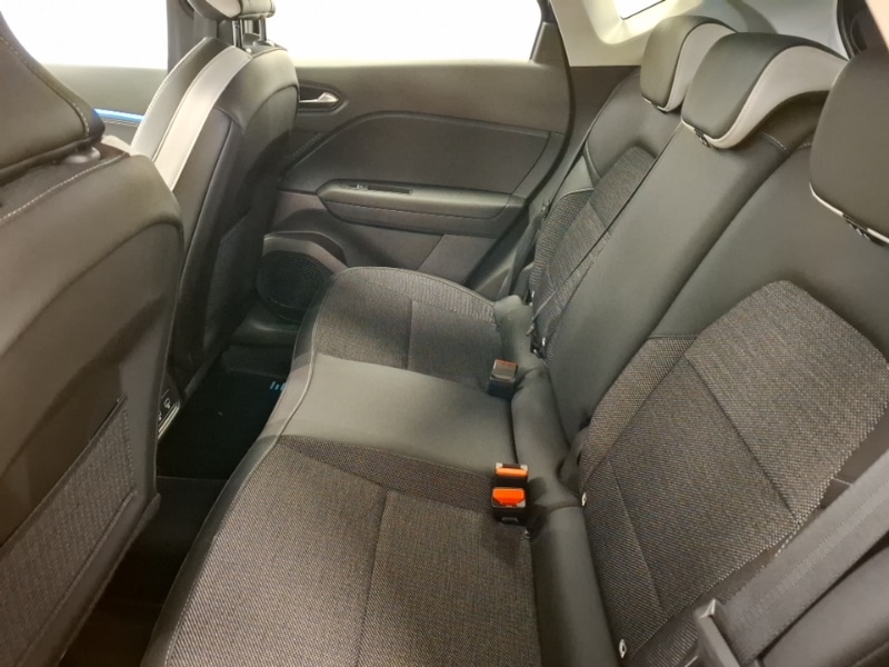 Used Renault Captur 2023 for sale - 77922610: Photo 6