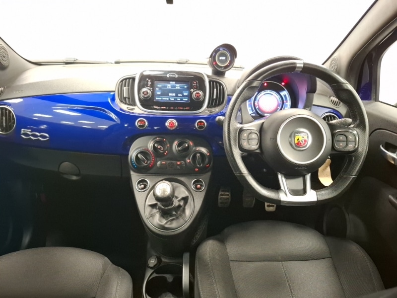 Used Abarth 595 2018 for sale - 76932494: Photo 2
