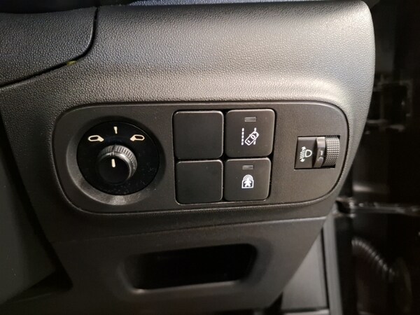 Used Citroen C3 2017 for sale - 76145552: Photo 10