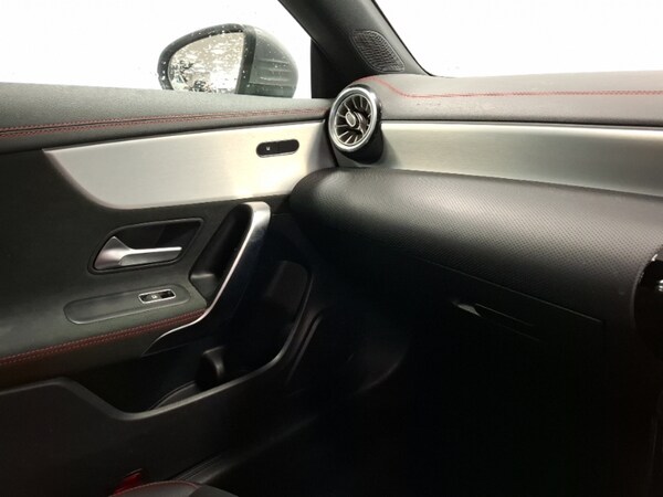 Used Mercedes-Benz CLA 2024 for sale - 76054450: Photo 11