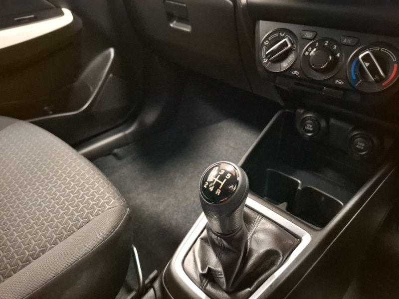 Used Suzuki Swift 2019 for sale - 77256924: Photo 18