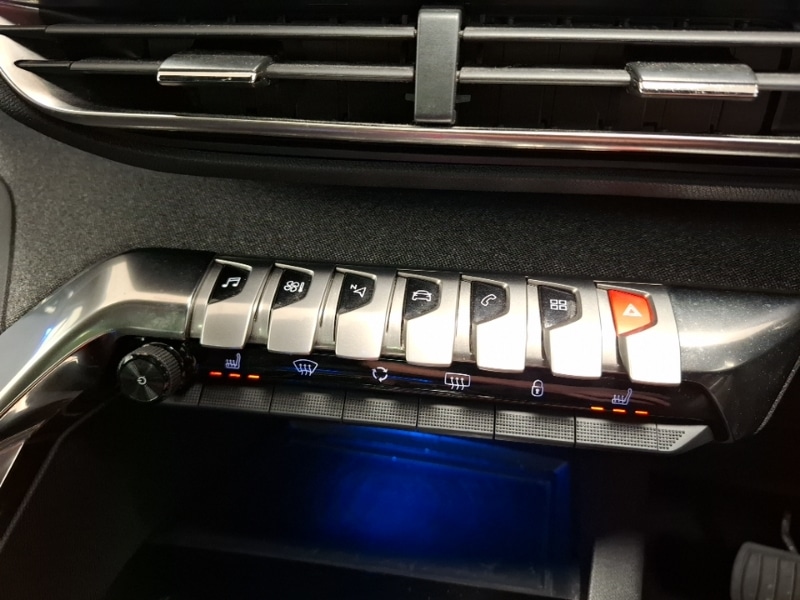 Used Peugeot 3008 2020 for sale - 76567085: Photo 17