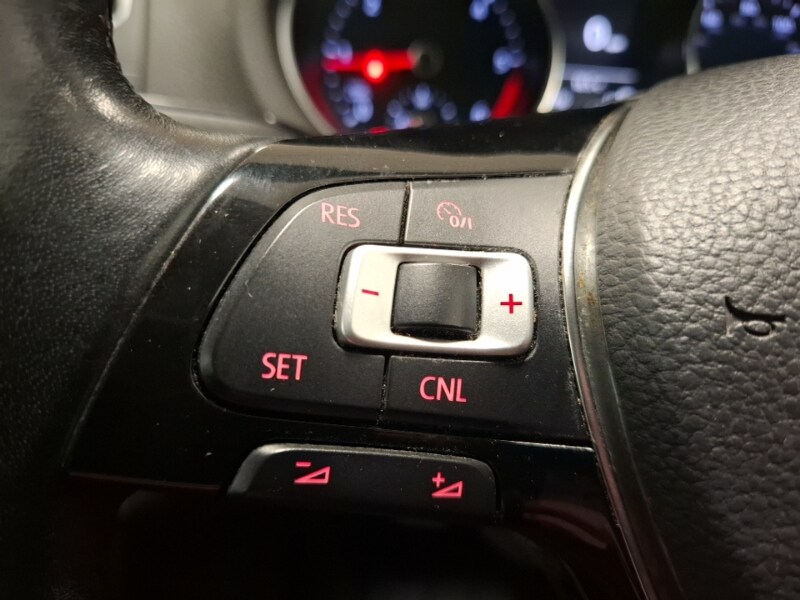 Used Volkswagen Polo 2016 for sale - 76493146: Photo 14