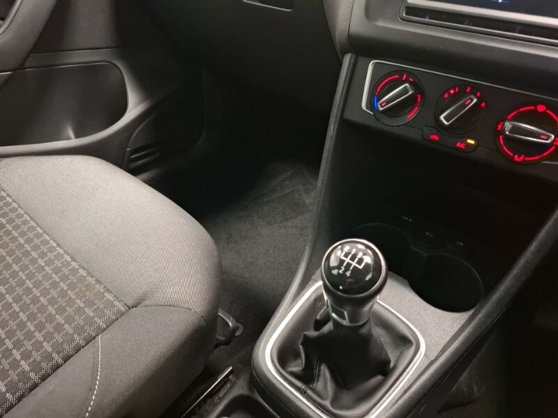 Used Volkswagen Polo 2016 for sale - 76493146: Photo 18