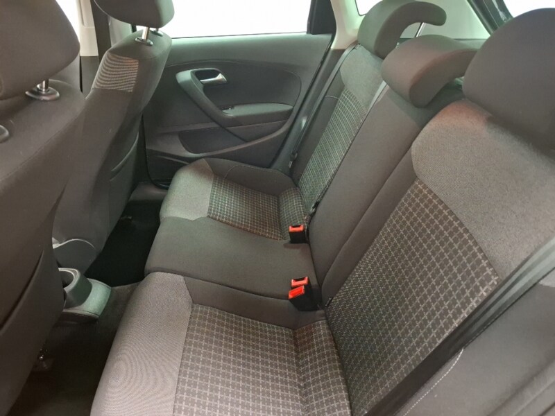 Used Volkswagen Polo 2016 for sale - 76493146: Photo 6