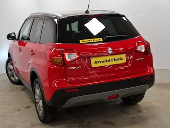 Used Suzuki Vitara 2017 for sale - 77304399: Photo
