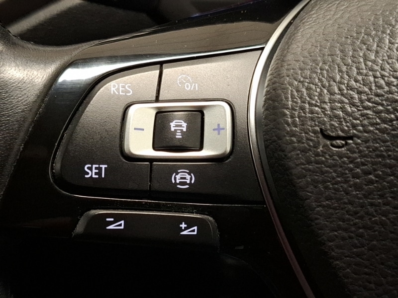 Used Volkswagen T-Roc 2019 for sale - 76822408: Photo 16