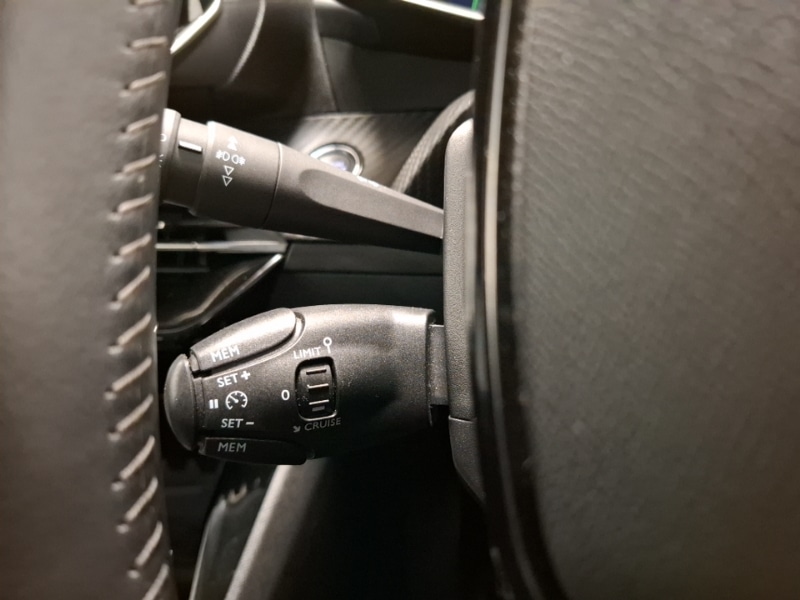 Used Peugeot 2008 2021 for sale - 77324991: Photo 15