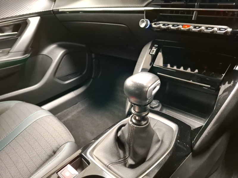 Used Peugeot 2008 2021 for sale - 77324991: Photo 18