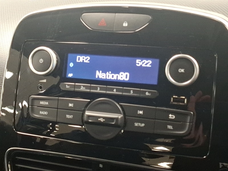 Used Renault Clio 2019 for sale - 77289806: Photo 10