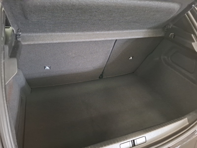 Used Peugeot 208 2020 for sale - 78023623: Photo 8