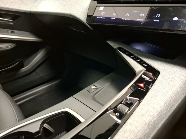 Used Peugeot 5008 2025 for sale - 76054287: Photo 18