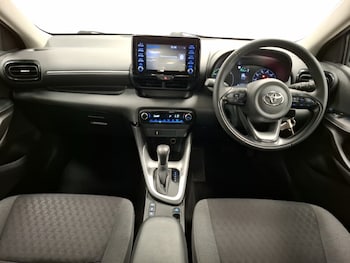 Used Toyota Yaris 2022 for sale - 78243564: Photo