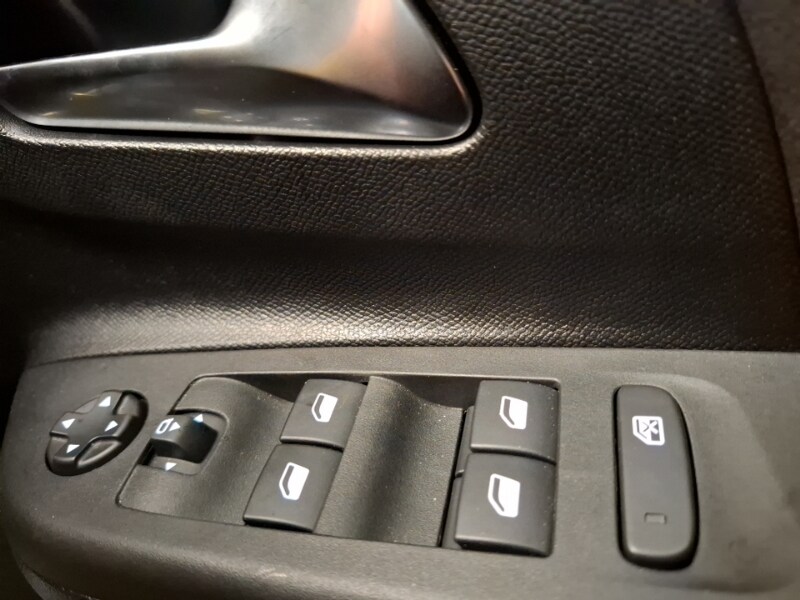 Used Vauxhall Corsa 2024 for sale - 76975155: Photo 12