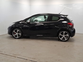 Used Peugeot 208 2017 for sale - 75592007: Photo