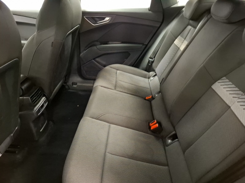 Used Audi Q4 e-tron 2022 for sale - 76498336: Photo 6