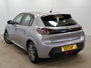 Used Peugeot 208 2021 for sale - 76129996: Photo 3