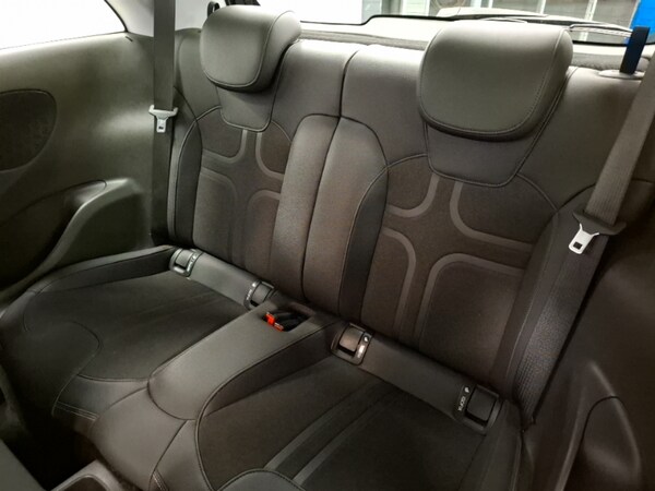 Used Vauxhall ADAM 2014 for sale - 76343708: Photo 6