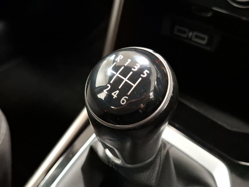 Used Volkswagen T-Roc 2019 for sale - 76188174: Photo 14