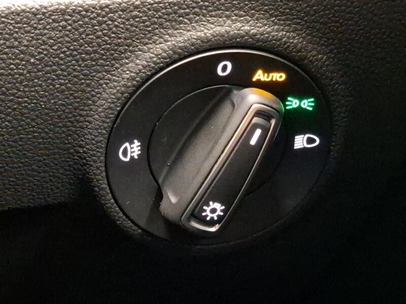 Used Volkswagen T-Roc 2019 for sale - 76188174: Photo 19