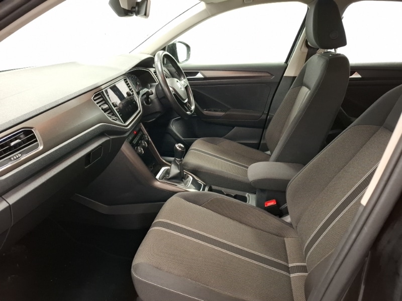 Used Volkswagen T-Roc 2019 for sale - 76188174: Photo 5