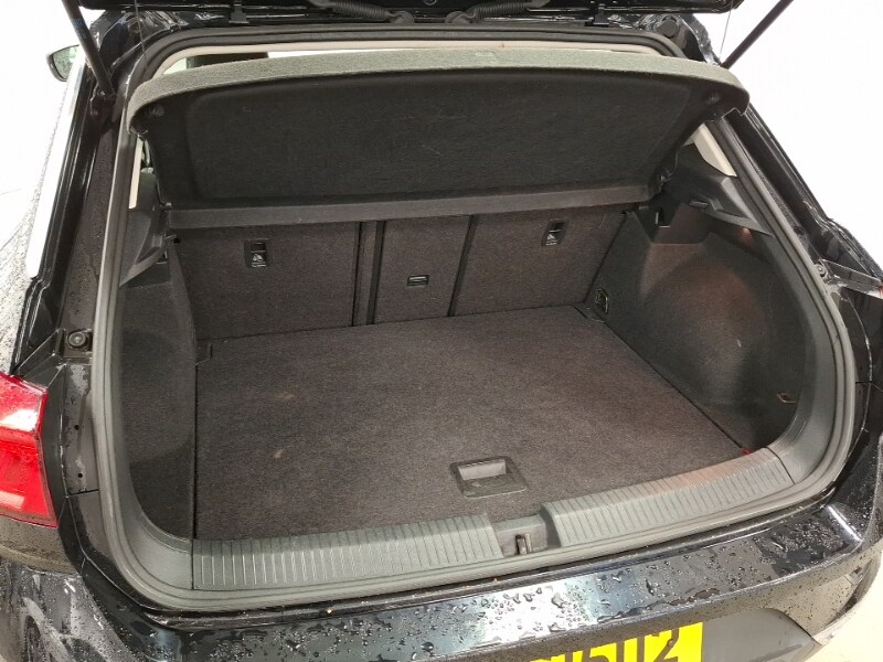 Used Volkswagen T-Roc 2019 for sale - 76188174: Photo 8