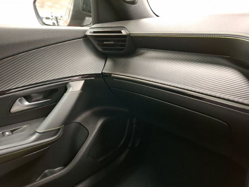 Used Peugeot 2008 2021 for sale - 77596529: Photo 11