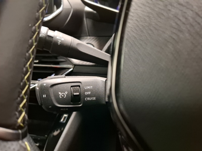 Used Peugeot 2008 2021 for sale - 77596529: Photo 15