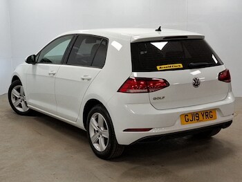 Used Volkswagen Golf 2019 for sale - 77568960: Photo