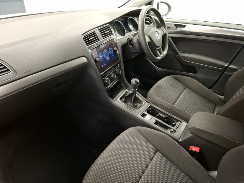 Used Volkswagen Golf 2019 for sale - 77568960: Photo 5