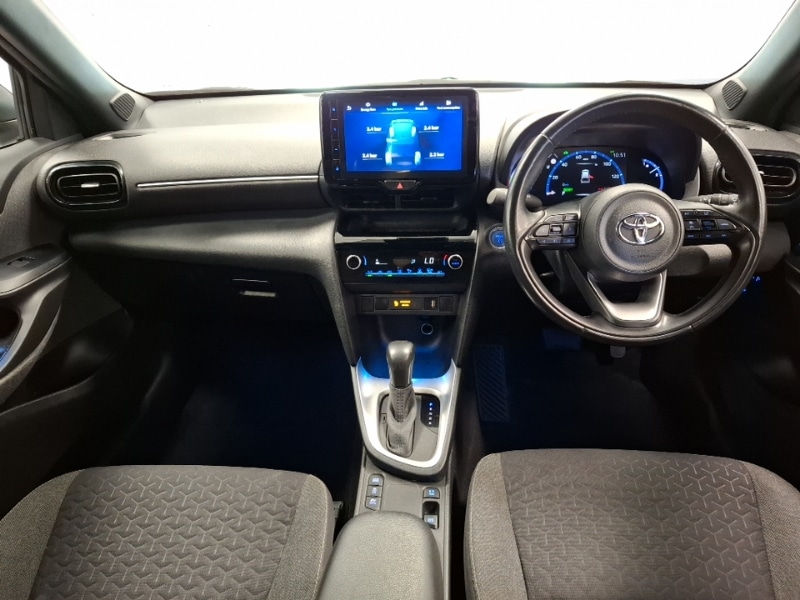 Used Toyota Yaris Cross 2022 for sale - 77716865: Photo 2