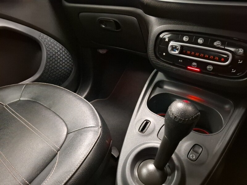 Used smart fortwo 2019 for sale - 77761347: Photo 18