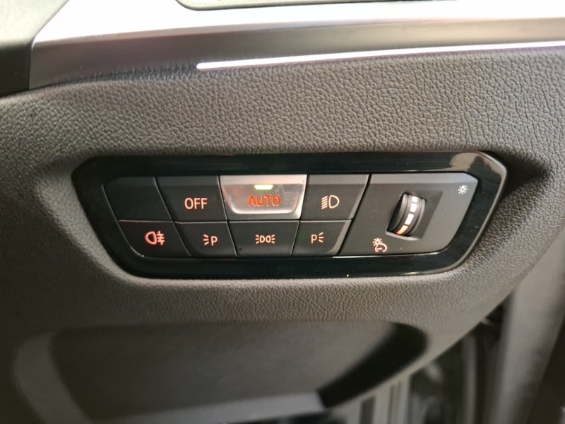 Used BMW 3 Series 2024 for sale - 76864508: Photo 10