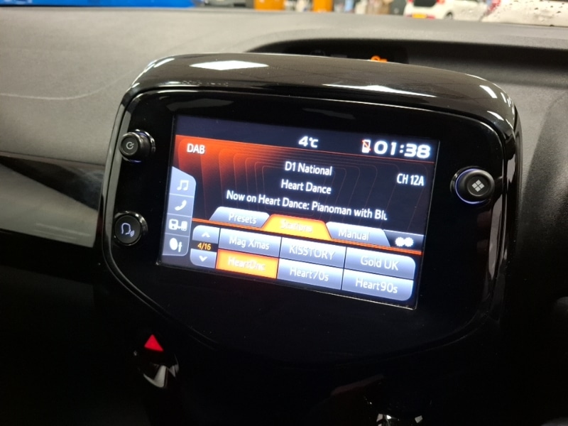 Used Toyota AYGO 2019 for sale - 76651601: Photo 16