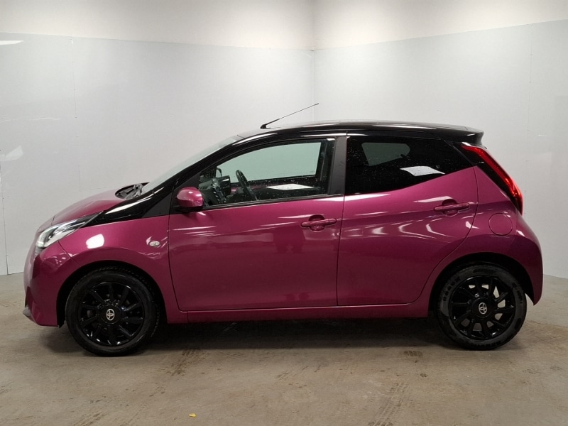 Used Toyota AYGO 2019 for sale - 76651601: Photo 4