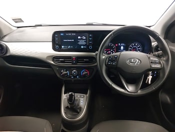 Used Hyundai i10 2021 for sale - 75633763: Photo