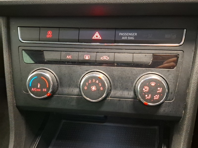 Used SEAT Leon 2018 for sale - 77240988: Photo 12