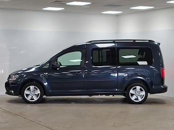 Used Volkswagen Caddy Maxi Life 2019 for sale - 78537790: Photo