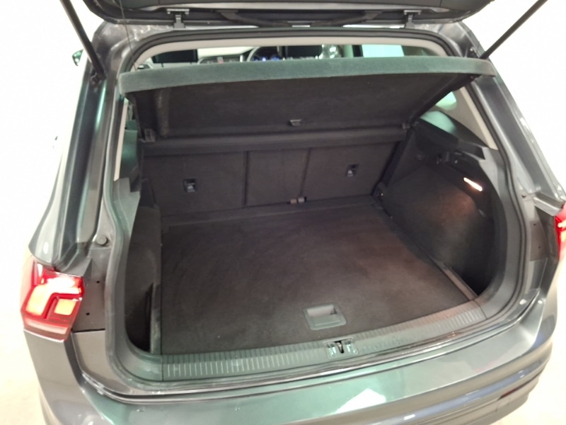 Used Volkswagen Tiguan 2019 for sale - 77039270: Photo 8