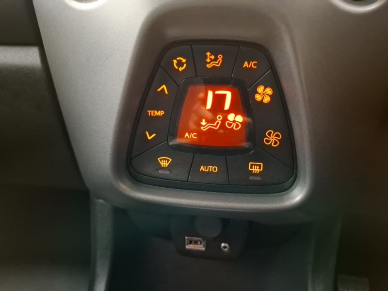 Used Toyota AYGO 2018 for sale - 76556516: Photo 17