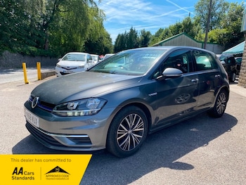 Used Volkswagen Golf 2018 for sale - 79142891: Photo