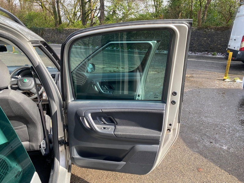 Used Skoda Roomster 2011 for sale - 77891460: Photo 23