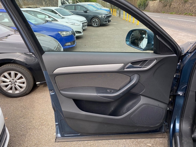 Used Audi Q3 2015 for sale - 78004095: Photo 18